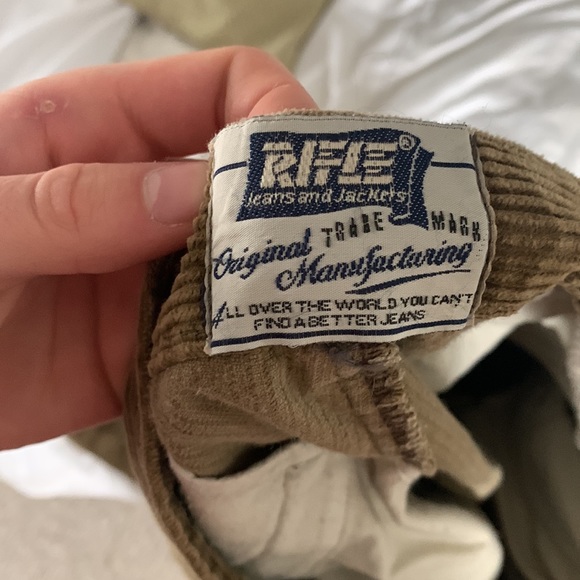 skater corduroy pants size US medium waist 30” inseam 28” rise 14” - Picture 3 of 3